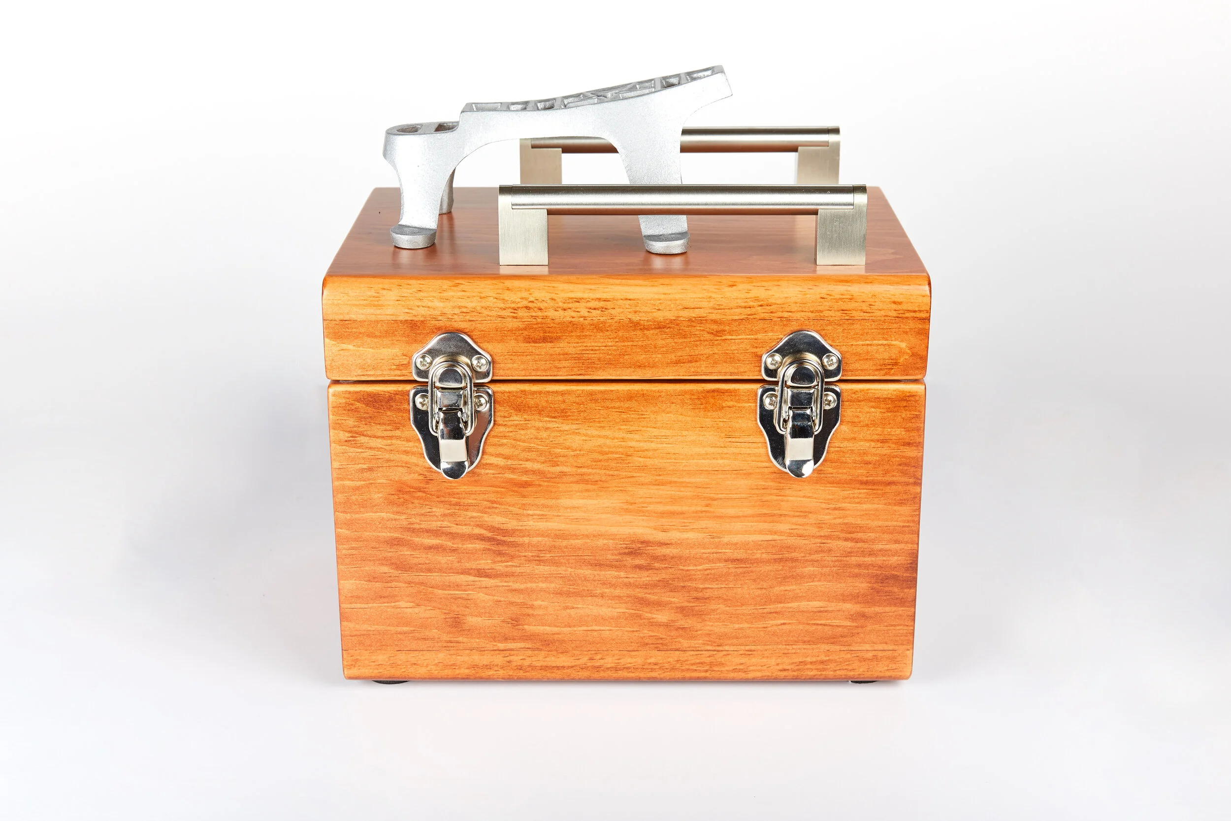 Executive Chestnut Shine Box — American Shine Co.